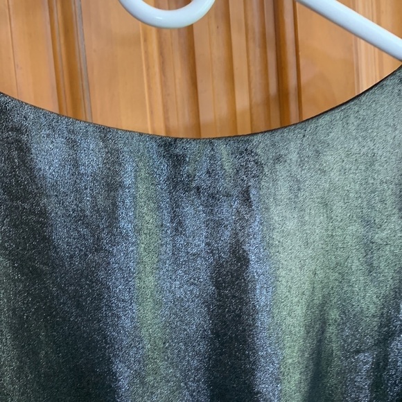 J. R. Nites Formal Shiny Black Top - Picture 6 of 9